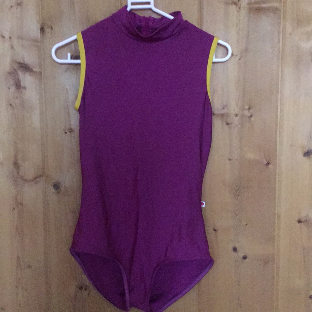 yumiko zip back leotard
